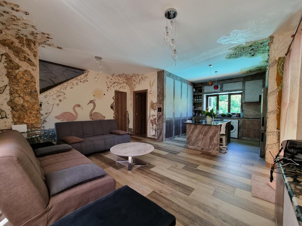 Mosaic Villa By The Sea โปรทาราส ภายนอก รูปภาพ
