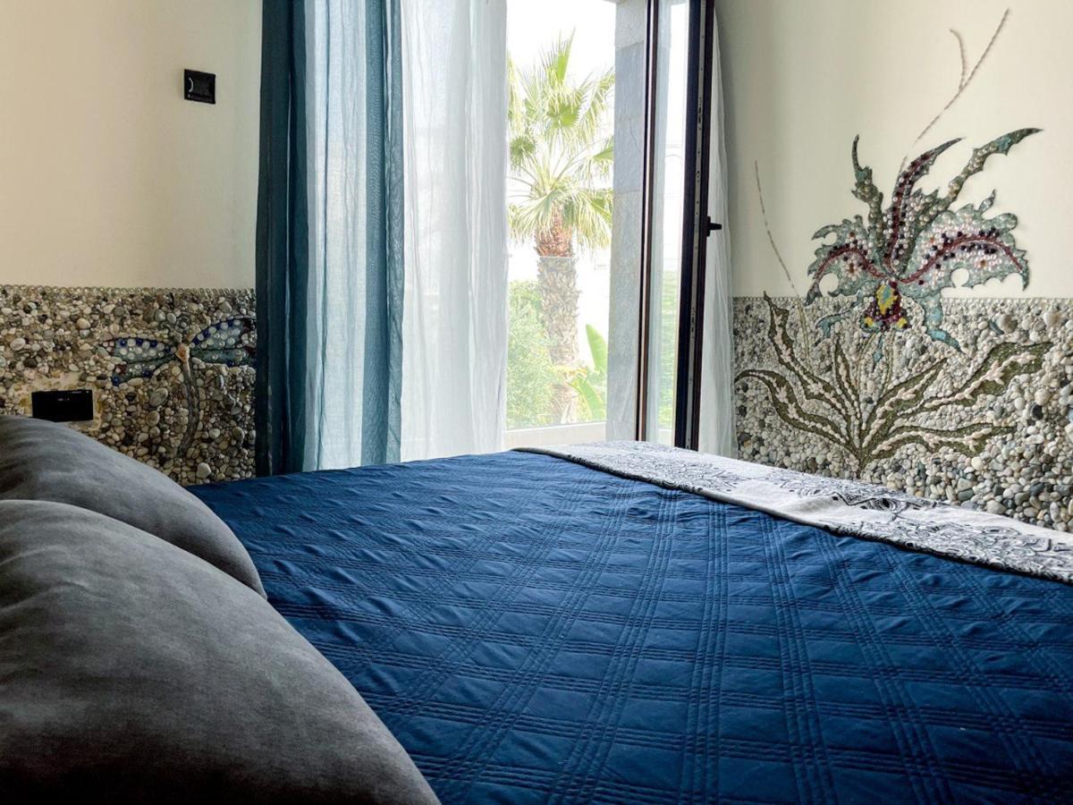 Mosaic Villa By The Sea โปรทาราส ภายนอก รูปภาพ