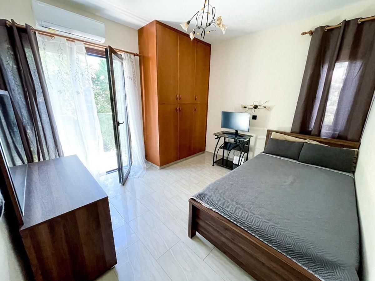 Mosaic Villa By The Sea โปรทาราส ภายนอก รูปภาพ